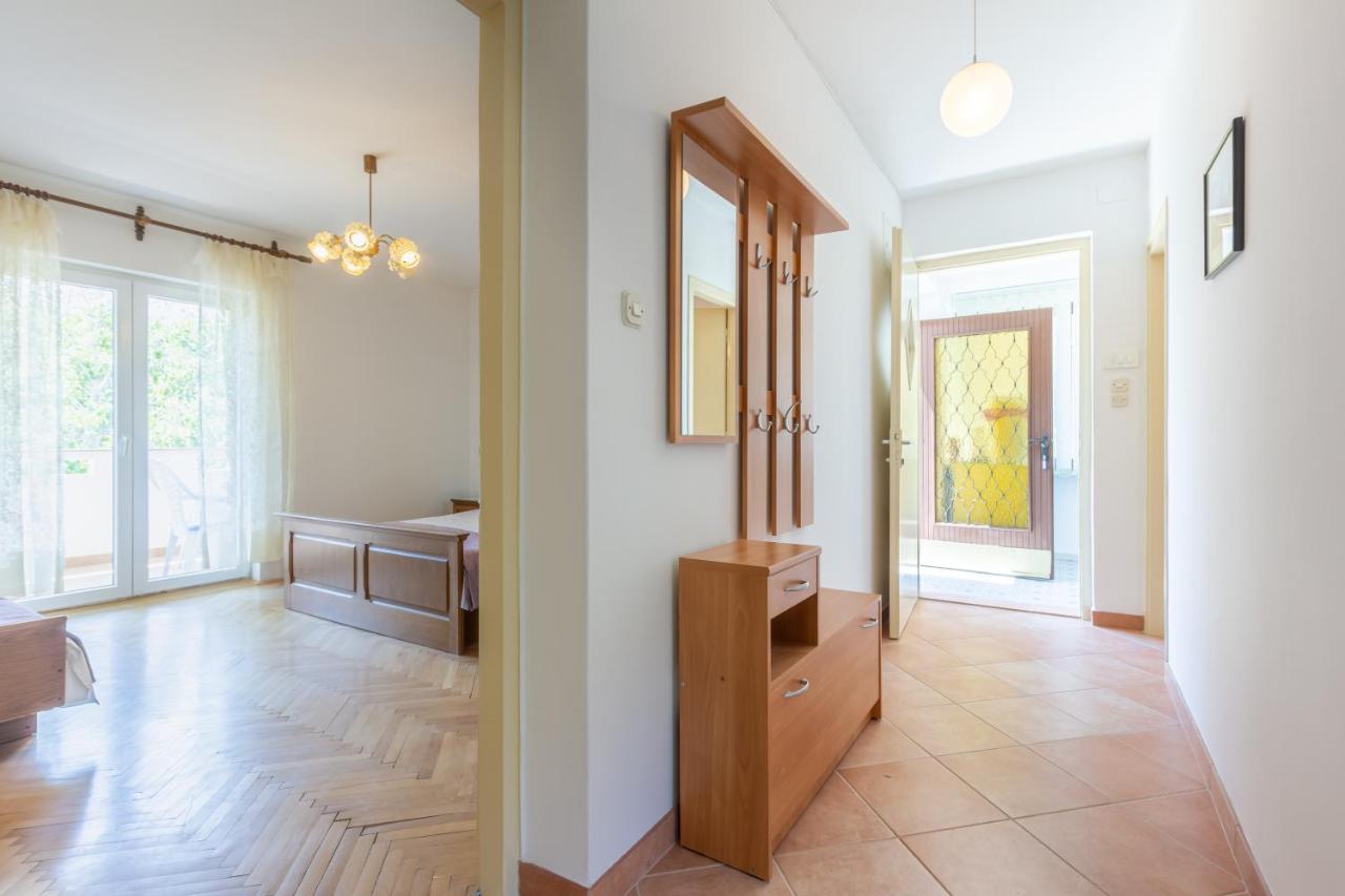 Apartment Beti With Balcony Baška Eksteriør billede