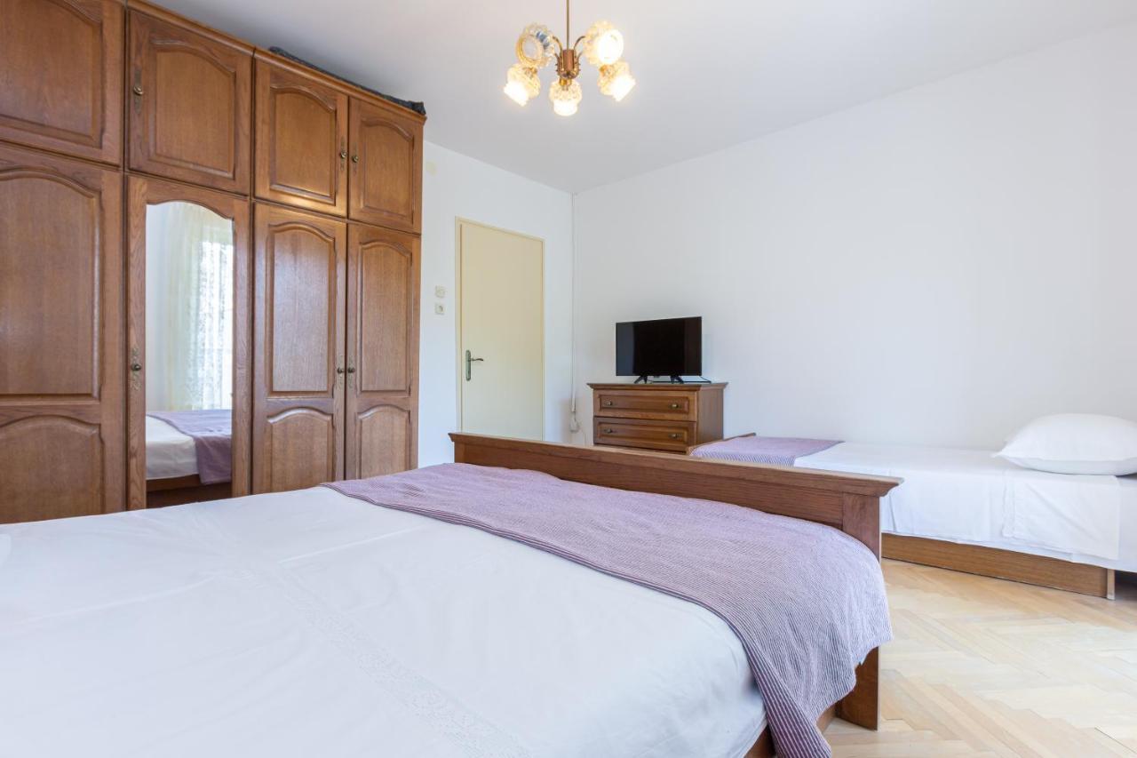 Apartment Beti With Balcony Baška Eksteriør billede